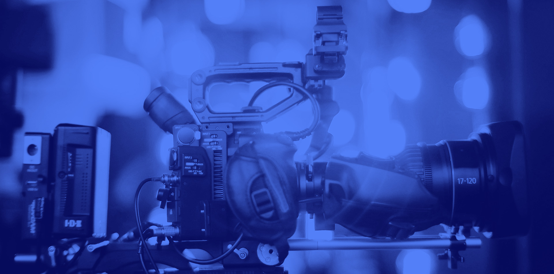 CREATIVIDAD, BRANDING, PÁGINAS WEBS, REDES SOCIALES, AUDIOVISUALES